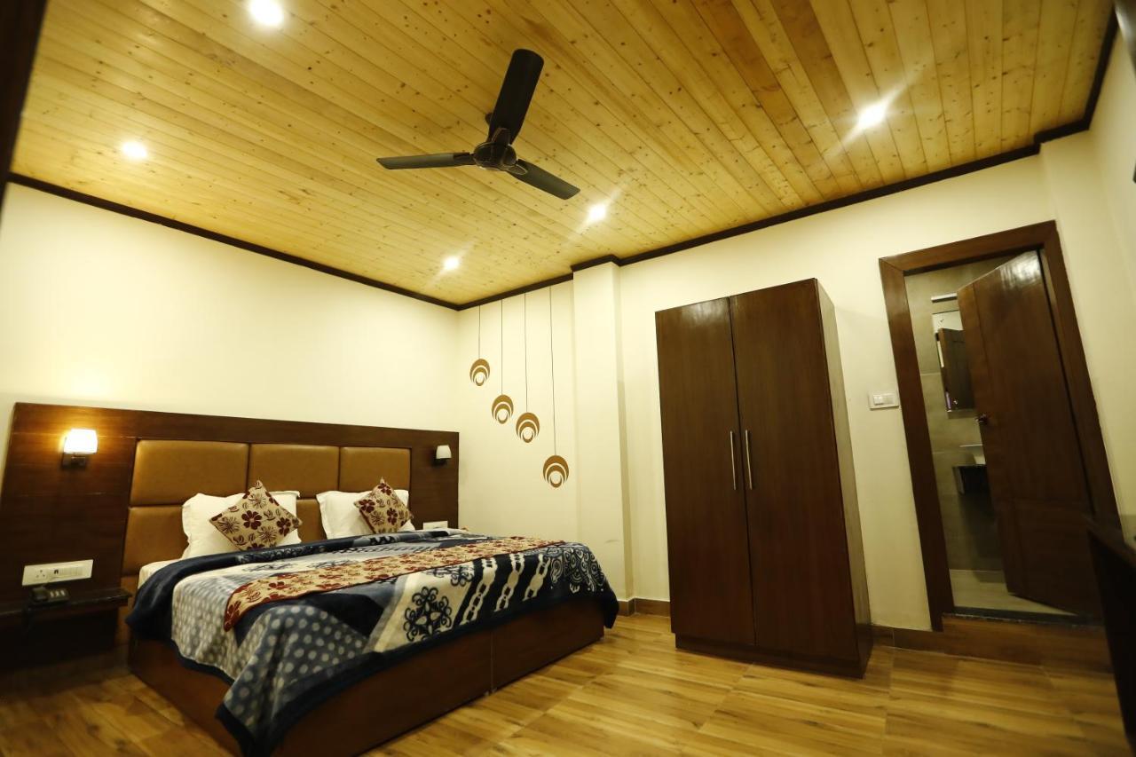 Hotel Kings Inn Masuri Exterior foto